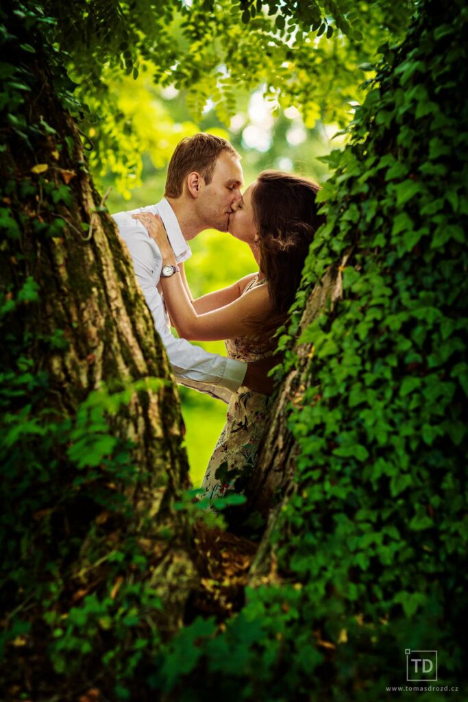 Předsvatební fotografie od fotografa Tomáše Drozda na zámku Raduň