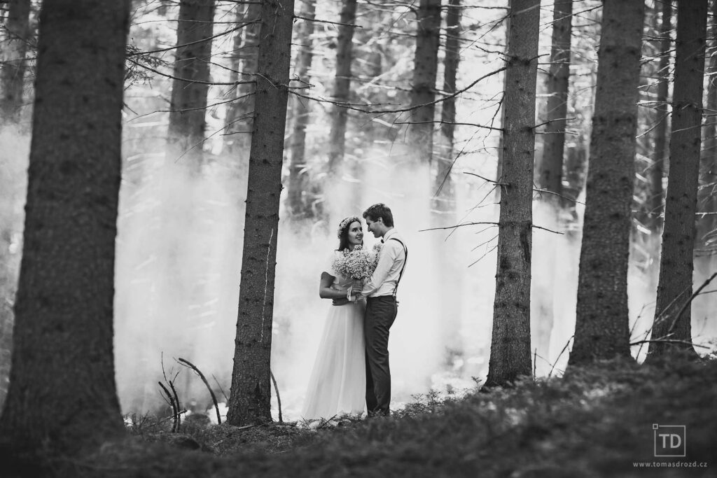 Svatební fotografie Anety a Jirky z boho svatby v Beskydech.